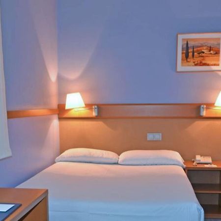 Hotel Murrieta لوغرونيو المظهر الخارجي الصورة